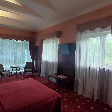 Hotel Aqvium Dněpropetrovsk Exteriér fotografie