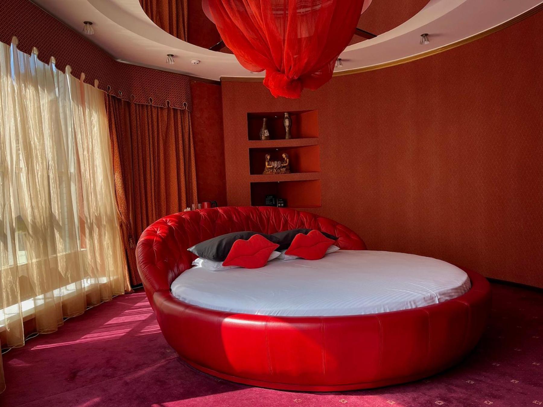 Hotel Aqvium Dněpropetrovsk Exteriér fotografie